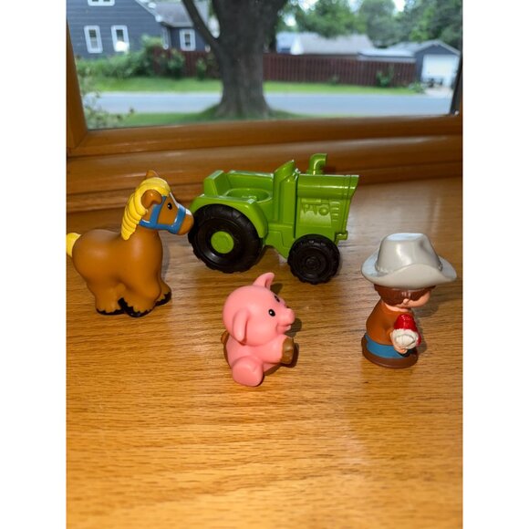 Fisher-Price Little People Farm Animal Set With Tractor & Cowboy - Picture 3 of 5